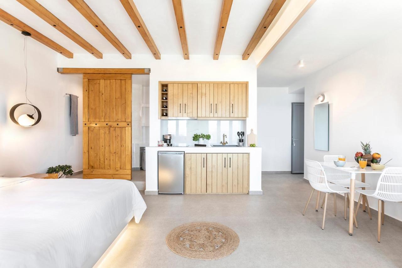 La Estrella 4 Suites With Sea View & 4 Prive Hot Tub Vourvoúlos Zewnętrze zdjęcie